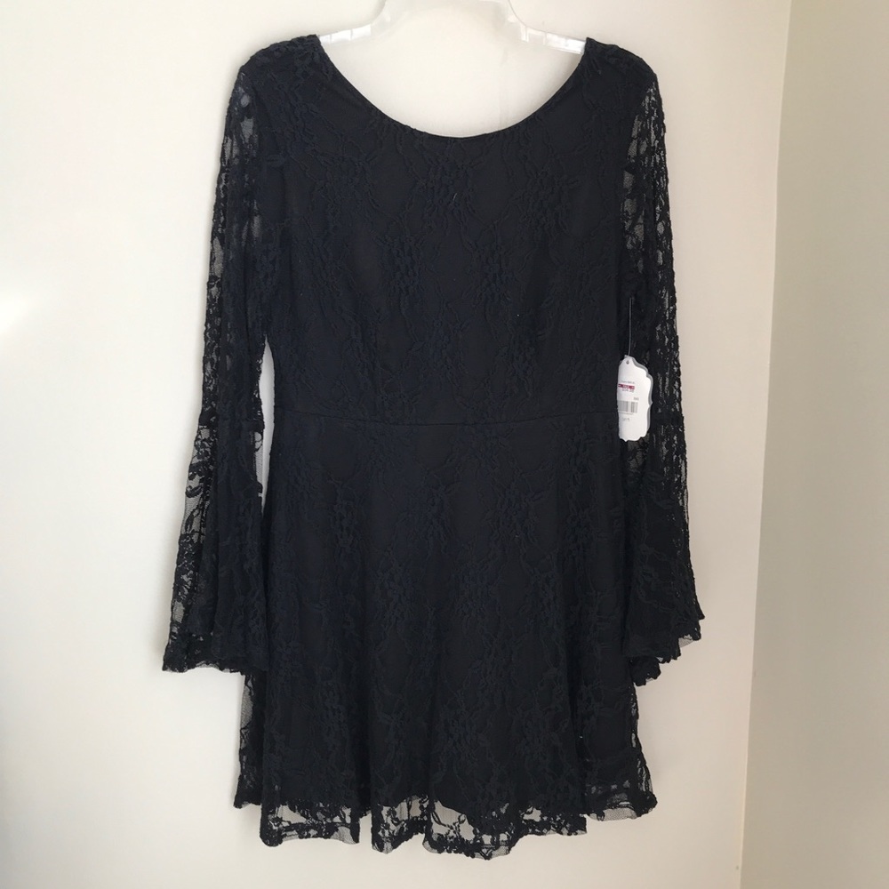 NWT Altar’d State Lace Bell-Sleeve Dress